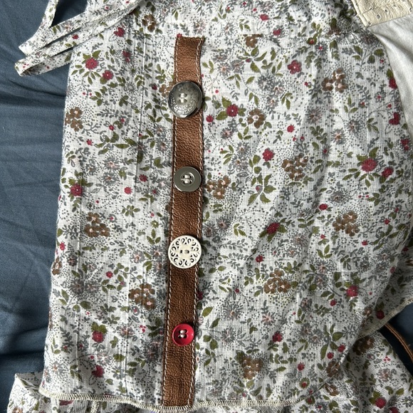 Floral Vest - Picture 8 of 10